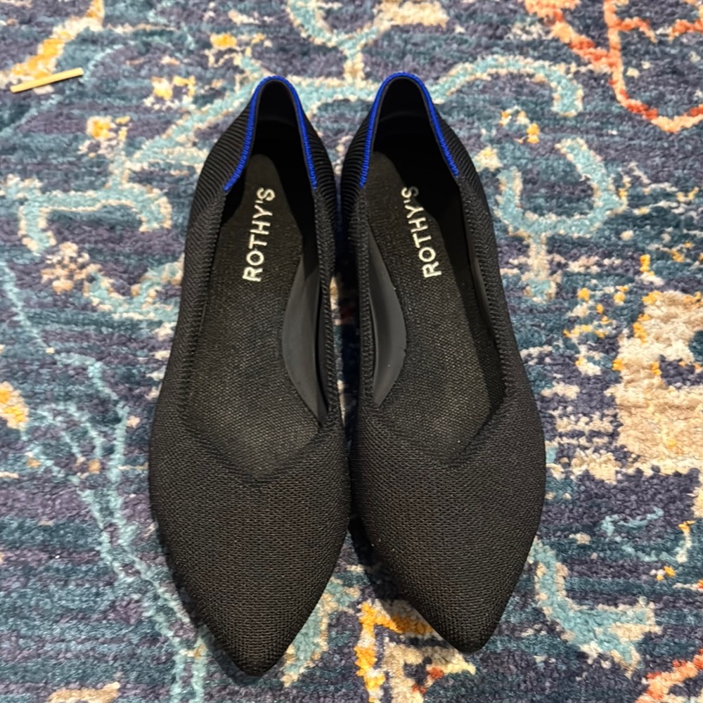 Rothy's Black Pointed-Toe Flats Sleek Minimalist Design